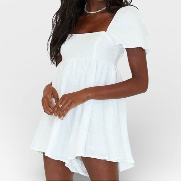 Princess Polly Dresses & Skirts - Princess Polly White Lorna Romper Size US 6 Puff Sleeve Fit and Flare Cotton